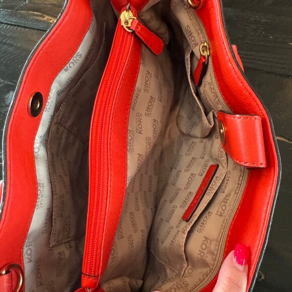 Michael Kors Red Leather Tote Bag - Picture 3 of 8